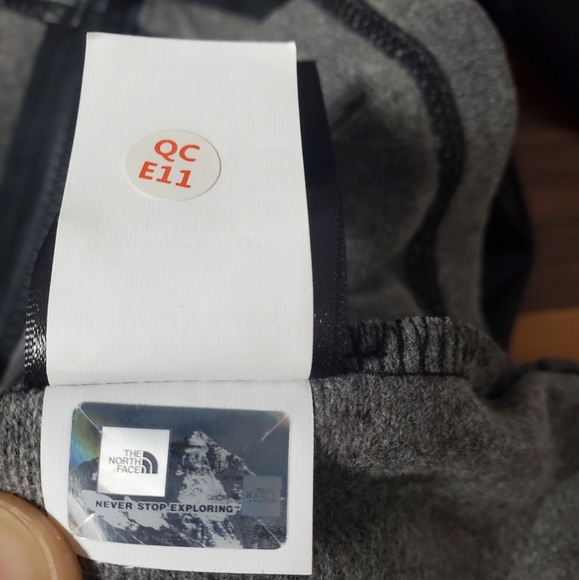 The North Face Jacket Women's Size Large - Picture 6 of 6